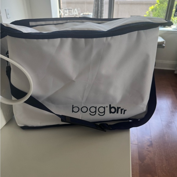 BOGG BAG White Perforated Tote - Picture 4 of 6